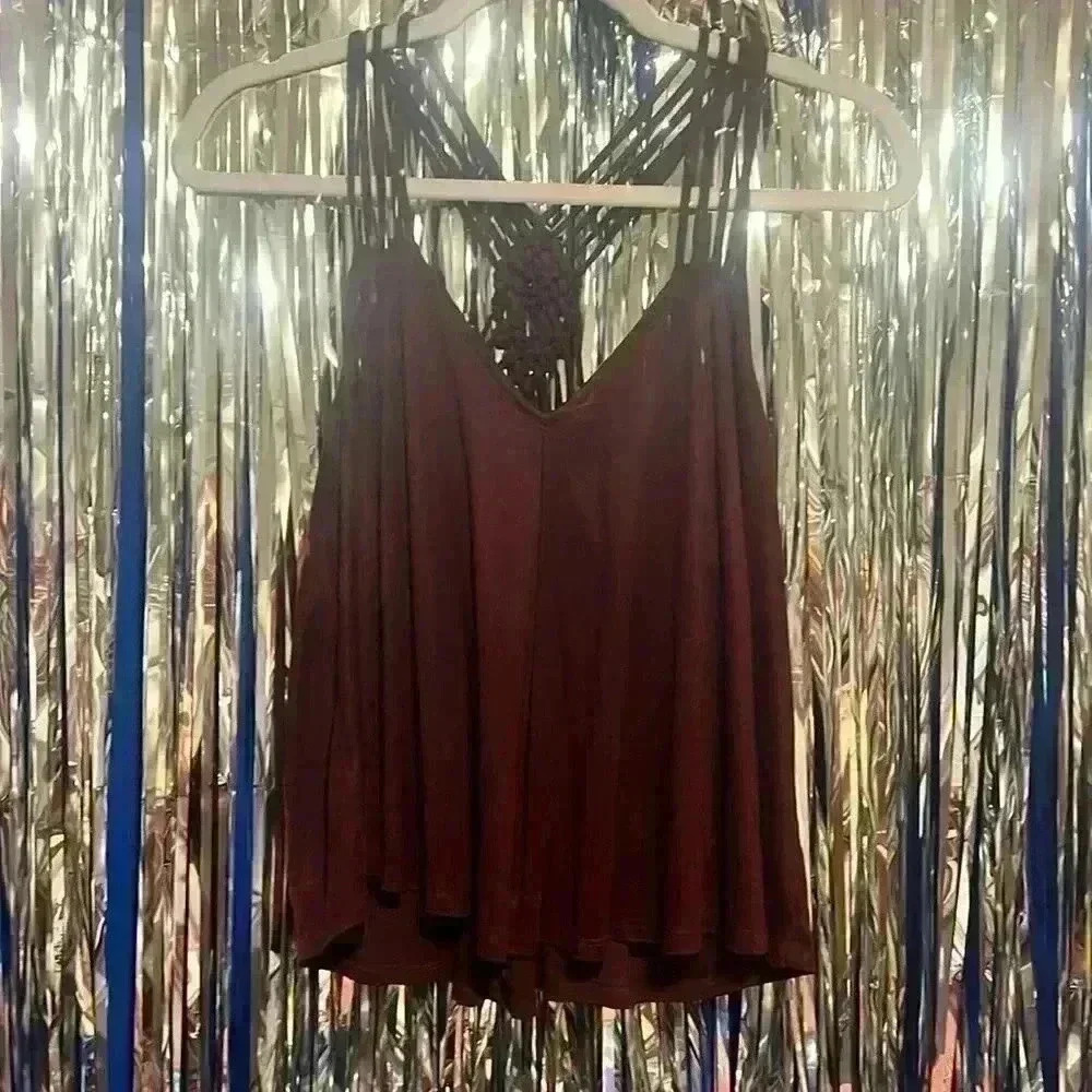 Burgundy velvet strappy back rank